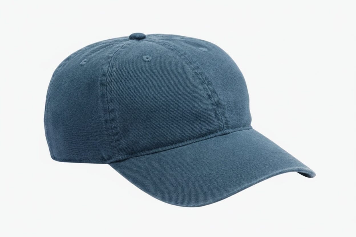 Baseball Cap in Washed Cotton-Twill