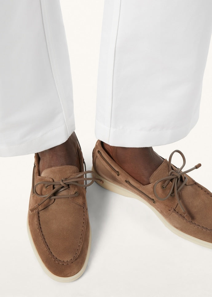 Moccasin Sea-Sail Walk - Timone