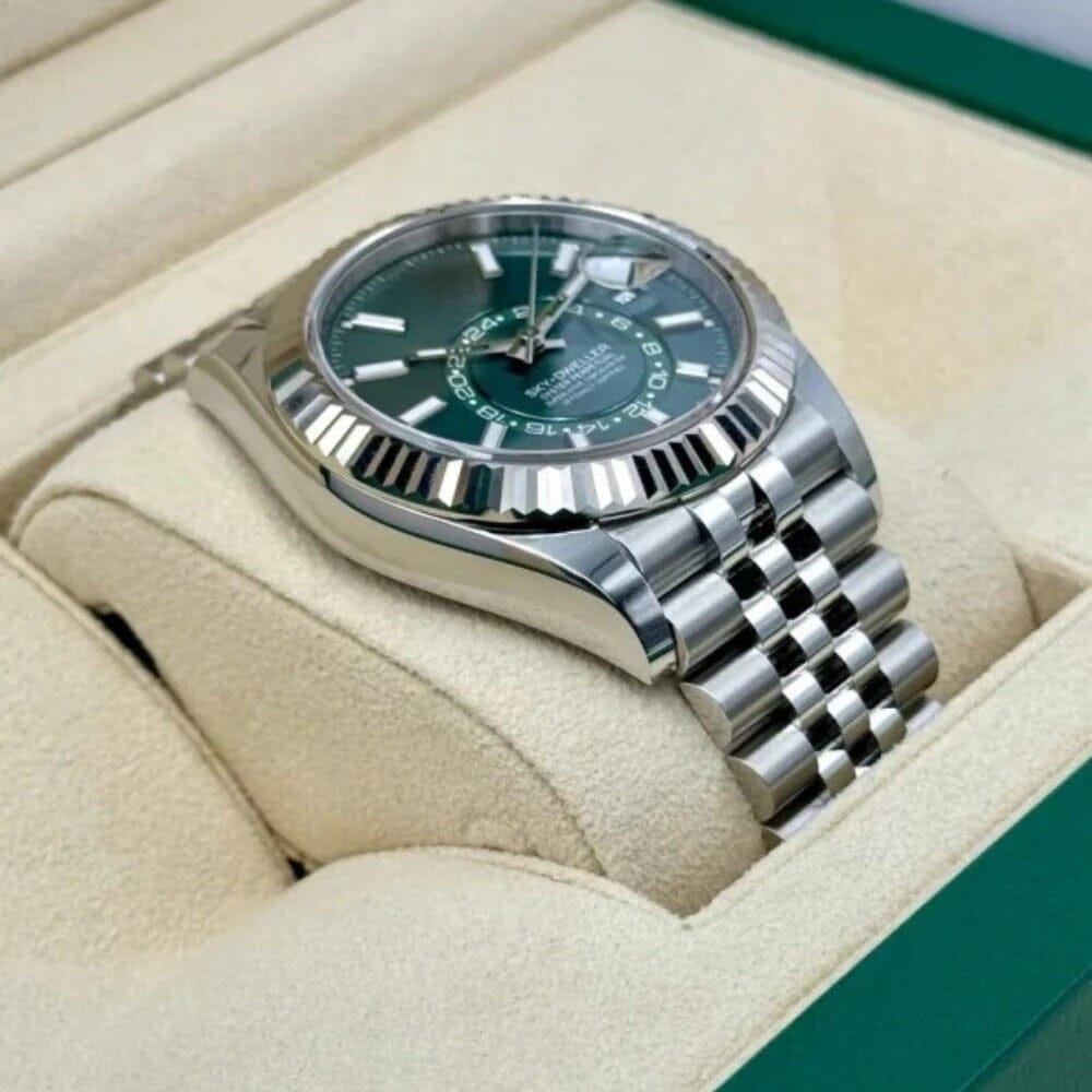 Sky-Dweller with Green Dial 336934-0001